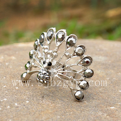 Peacock ring